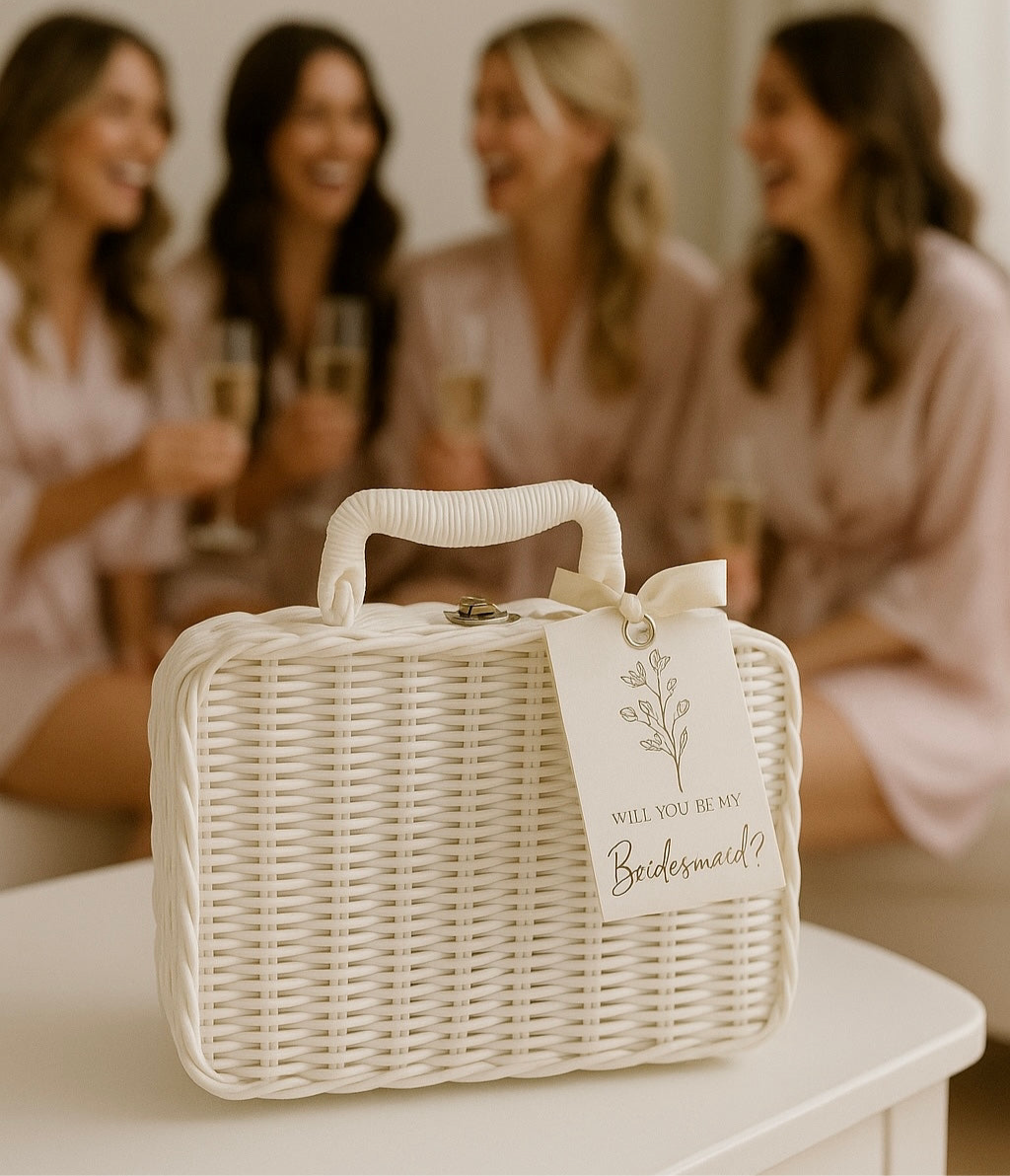 All-In-One Bridesmaid Woven Hamper